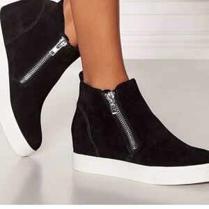 Steve Madden Suede Wedge Zip Sneaker Boot - Black